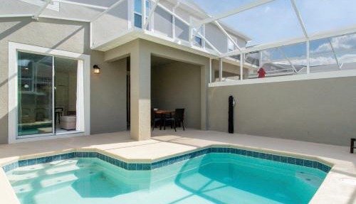 1056 LS - Luxury 4BR3BA - Champions Gate Bliss