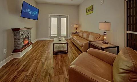 2BD/#3 Town Place 1