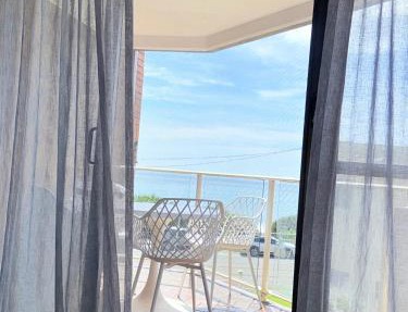 2Bdr Beachfront Apartment - First Bay Coolum