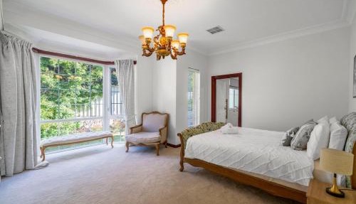 4Br Mansion with Classic Charm in Embassy Precinct