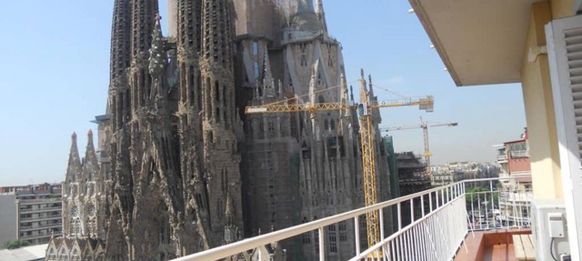Amazing views of Sagrada Familia