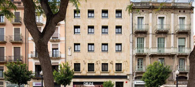Apartaments Rambla 68