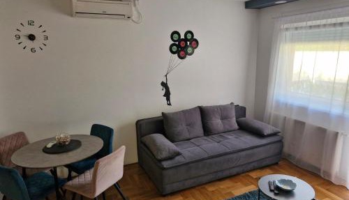 Apartman Vinyl - self check-in