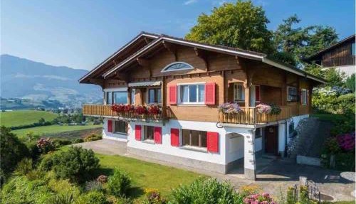 Apartment in Swiss Chalet Träumli