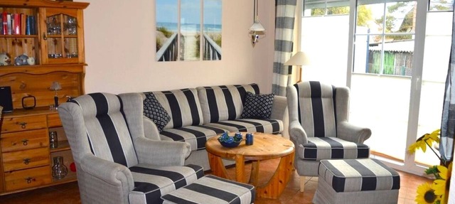 Apartment 'Nele 02' close to the Sea with Garden & Wi-Fi