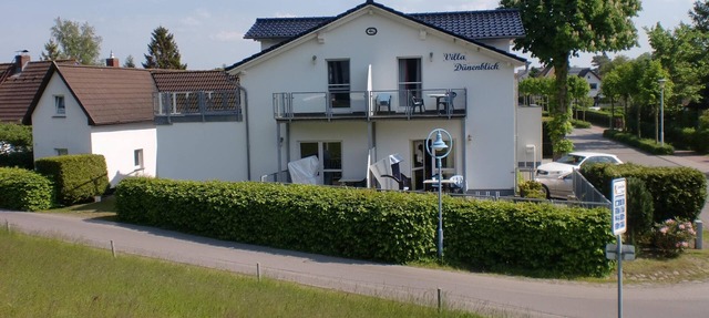 Apartment 'Villa Dünenblick 02' close to the Beach with Garden & Wi-Fi