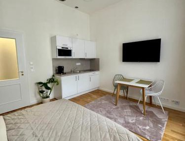 Apartment with free garage parking