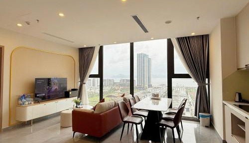 Apartments with 1 to 5 bedrooms at ICON40 Tower Ha Long