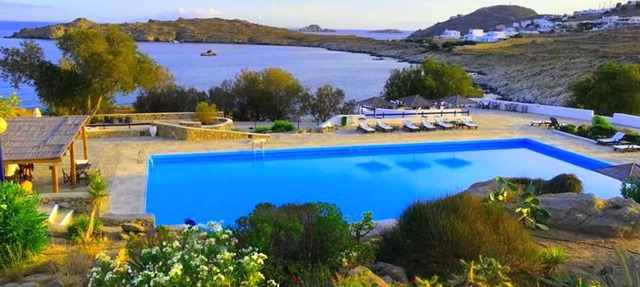 APOLLON VILLA SEAVIEW, PRIVATE BEACH+POOL IN PRIVATE RESORT