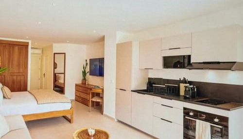 Azure Bliss retreat