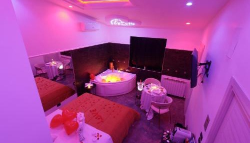 B&B GRECALE Suite & Spa