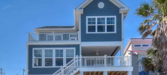Baileys Blue Ocean View