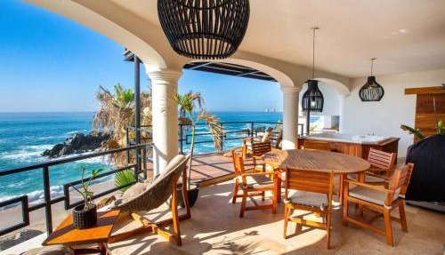 BEACH FRONT Casa Bruma Jacuzzi With Massage