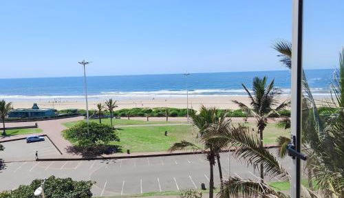Beachfront stay - Ocean Views