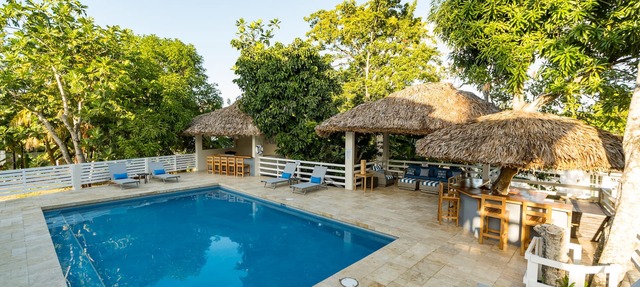 Blue Paloma Bed & Breakfast
