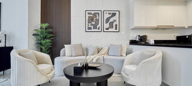 bnbme | Premium Apt with Balcony – near Burj Khalifa