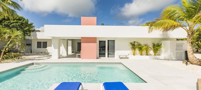 Boca Catalina Modern Villa