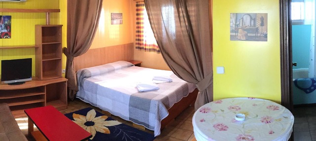 Bungalows Camping Alpha Madrid