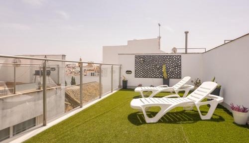 Cardenal Spinola Duplex Center by Valcambre