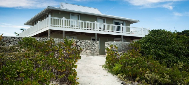 Caribbean Sea Breeze Villas