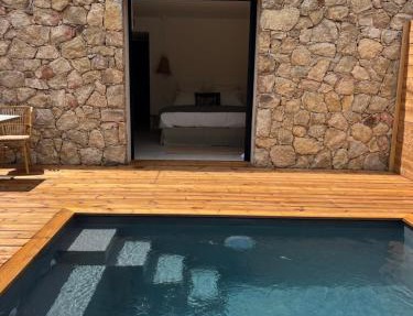 Casa Suvara - Chambres d'hôtes de charme I Piscines ou SPA privatifs