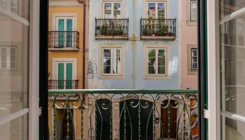 Chiado Meets Bairro Apartment