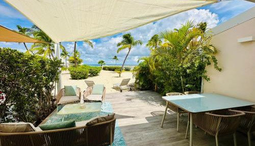 Coco Beach 2 bedrooms beachfront