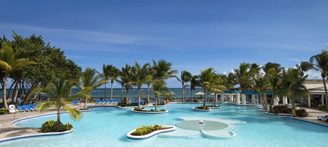 Coconut Bay Beach Resort & Spa All Inclusive