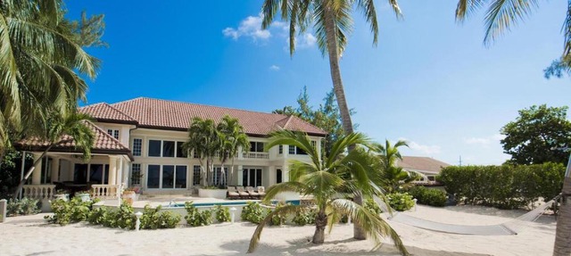 Coconut Walk by Grand Cayman Villas & Condos