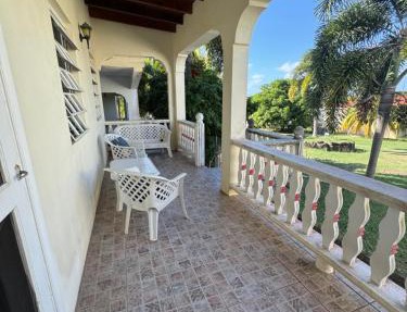 Cotton Heights Guest House