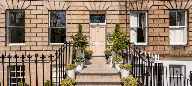 Crescent House