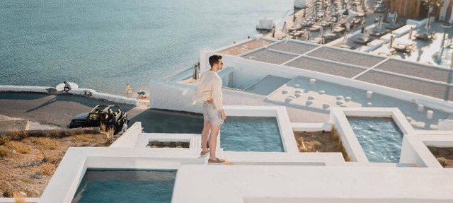 CUBIC Mykonos Seafront Design Suites