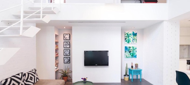 Design and luminous duplex in the old town