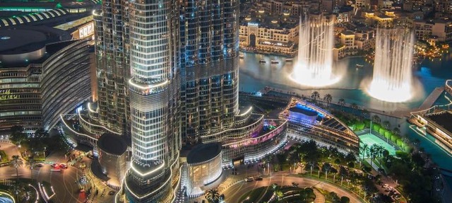 Downtown 3BR Luxe, Burj & Fountain View Bliss Near Dubai Mall
