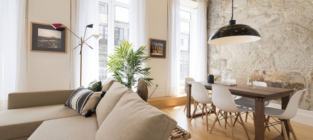 Downtown Mezzanine Apartment (N56)