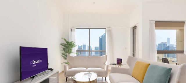 Dream Inn - 3BR Apartment with Marina View