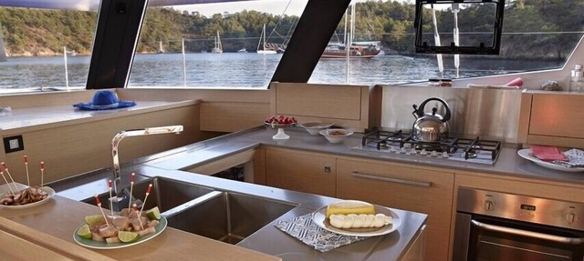 Dream Yacht Charter Private Crewed Yacht