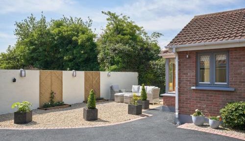 Dublin 'Home from Home', Luxury, Private Secure House