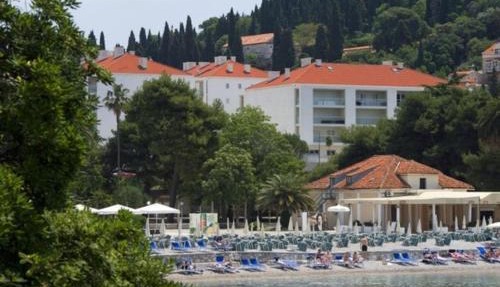 Dvori Lapad