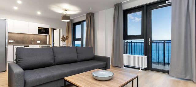 EIR Apartments by Heimaleiga