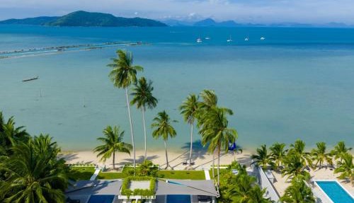 Emotion Beachfront Villas
