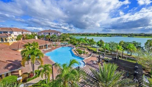 Epic Universe 3 Bedroom Premium Lakeview Condo-1012