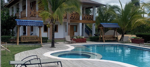 Fabulous 8-bedroom villa with AC in vibrant Higuey