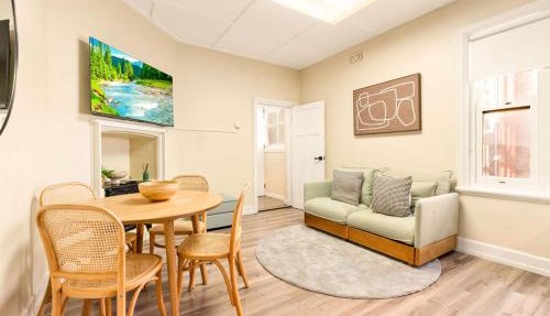 Family-Friendly 3BR Stay with Iconic Harbour Views
