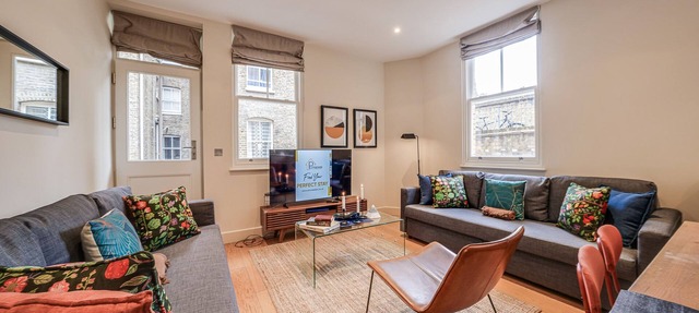 Fitzrovia Stay by Oxford St & Soho 18 Guests