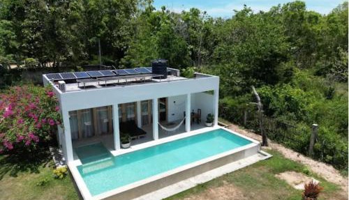 Giri Villa