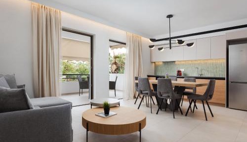 Glyfada Signature Apartment