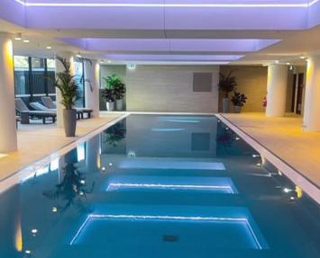 Gorgeous and Luxury Tower View Apartment