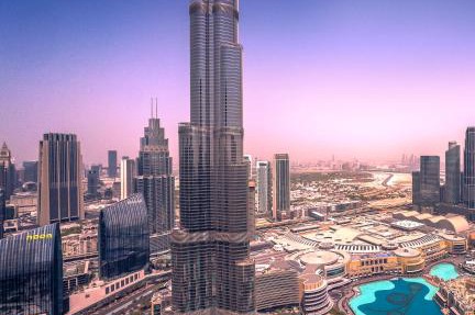 GRANDE RESIDENCES with a direct Burj Khalifa view and Private Fountain Show at 62nd floor with DXB AIRPORT VIP Shuttle option for 8 guests