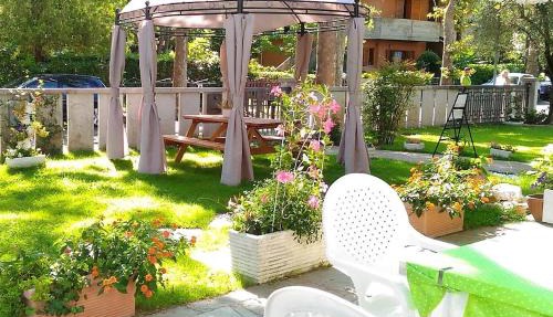 Green Holiday Villa